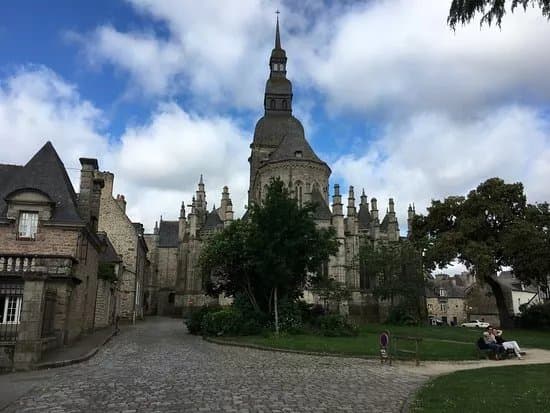 Basilique St-Sauveur