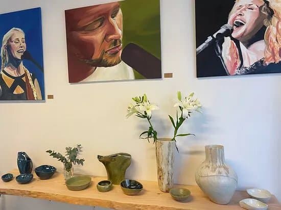 Holmstrom Arts