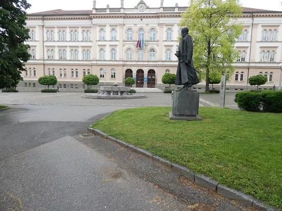 Maister's monument