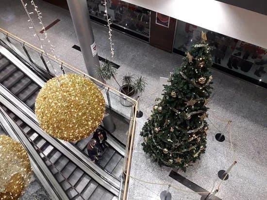 Centro Comercial El Tormes