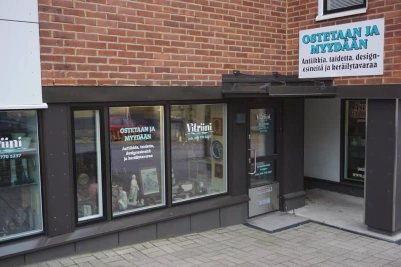 Antique Shop Vitriini