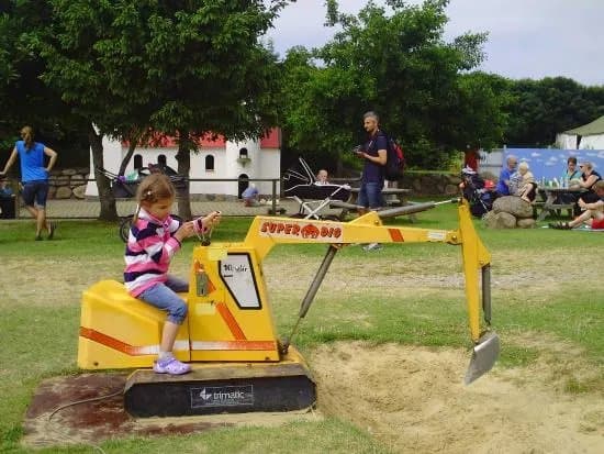 Family Farm Fun Park