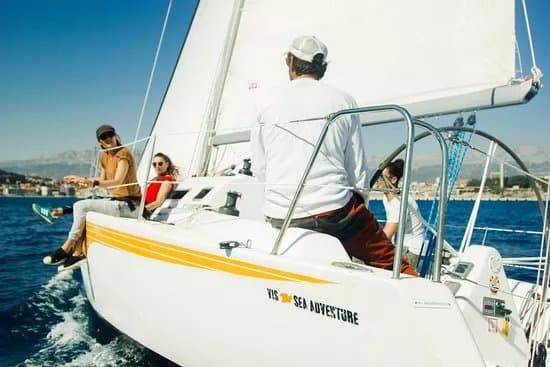 Vis Sea Adventure
