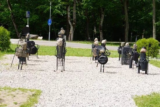 Sculptural Group Parade of the Knights