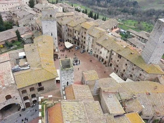 Torre Grossa (o Torre del palazzo del Podesta)