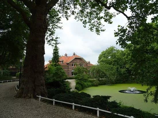 Snouck Van Loosen park