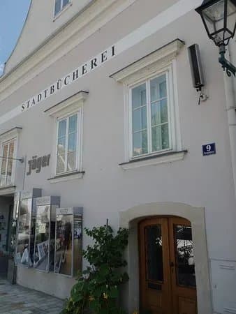 Stadtbucherei Retz