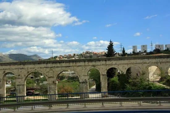 Split Aqueduct