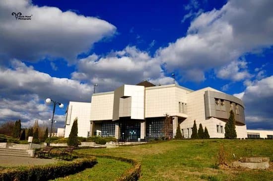 Science Museum and Botanical Garden