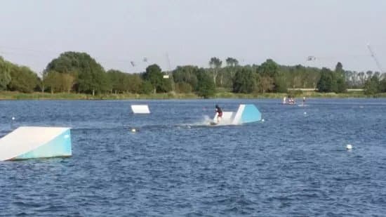 Wasserski-und Wakeboarding Neuhaus/Oste