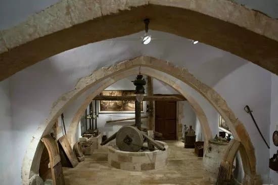 Olive and Oil Museum / Dermitzaki Folklore Collection