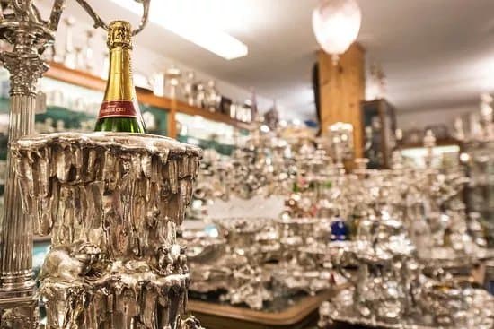 The London Silver Vaults