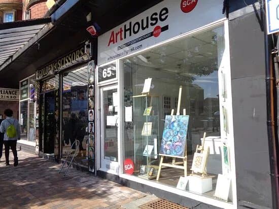 ArtHouse