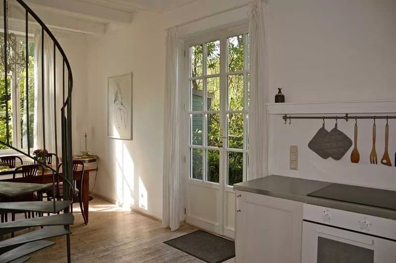 Fantastic living in an idyllic property
