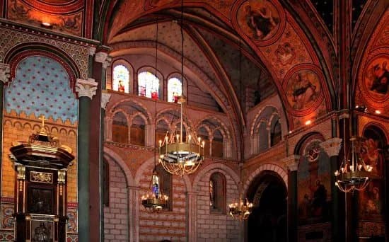 Cathedrale Saint Caprais