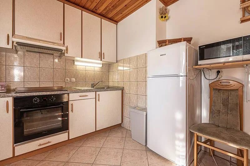 Vineyard Suite Kolpa Zupančič A, Stari Trg ob Kolpi, Slovenia