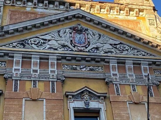 The House With Lions