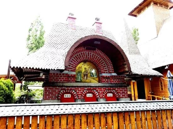 Biserica Sfantul Antonie - Titan