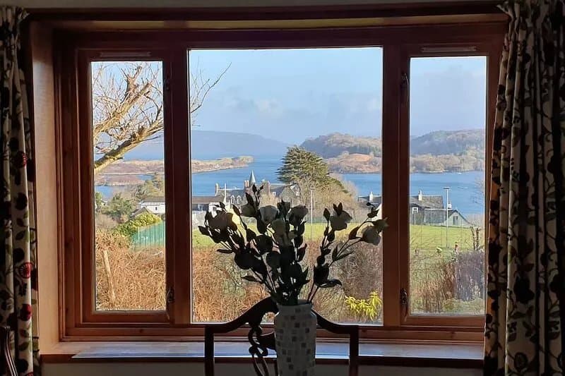 An Cala - Spacious house with stunning sea-views