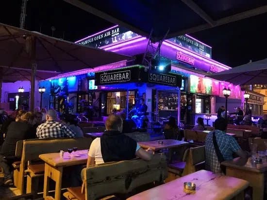 The Square Bar