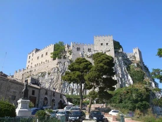 Castello di Caccamo