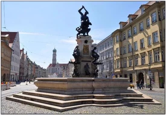 Prachtbrunnen