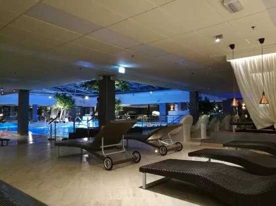 V Spa