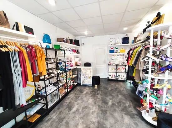 Prizma Designer Store