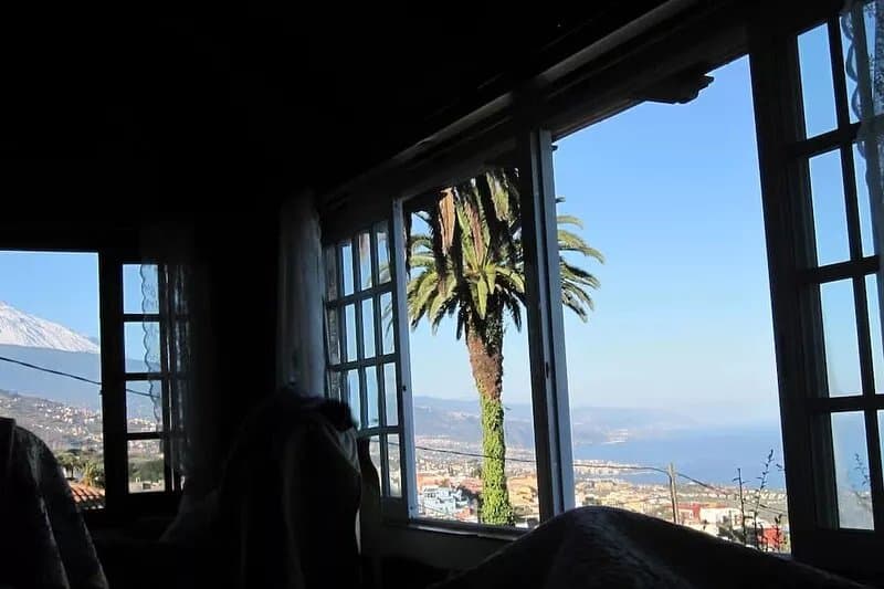 Historic Finca with sea and Teide views, private pool + barbecue, a gem