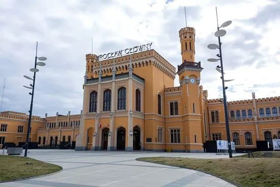 BWA Wroclaw Glowny Gallery