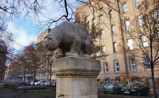 Bear Fountain