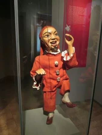 Muzeum Ceske Loutky a Cirkusu