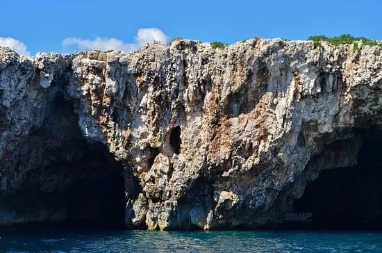 Green Cave