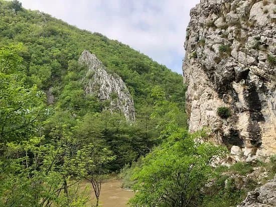 Rock Tunnels
