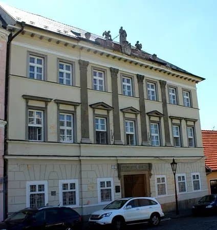 City Palace (Pro meritae quieti)