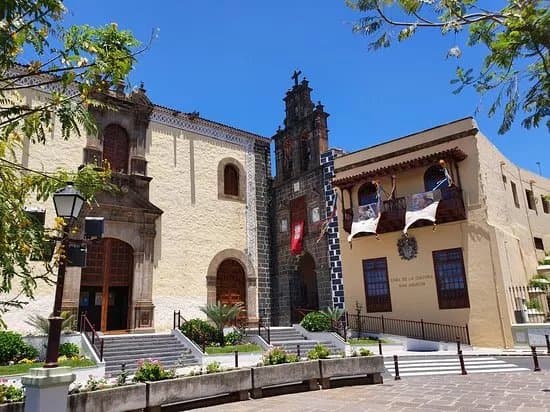 L'eglise et l'ancien Couvent de San Agustin