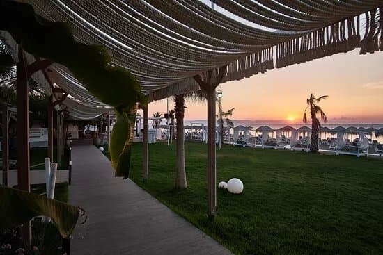 Ammos Beach-Cocktail Bar