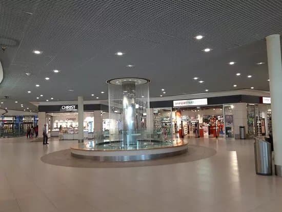 La Maladiere Centre