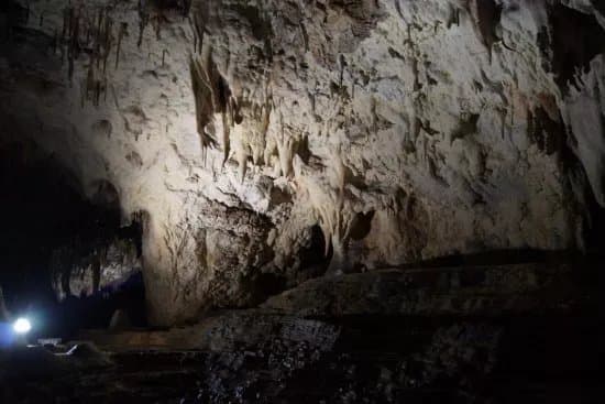 Paradise Cave