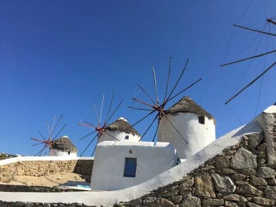 The Windmills (Kato Milli)