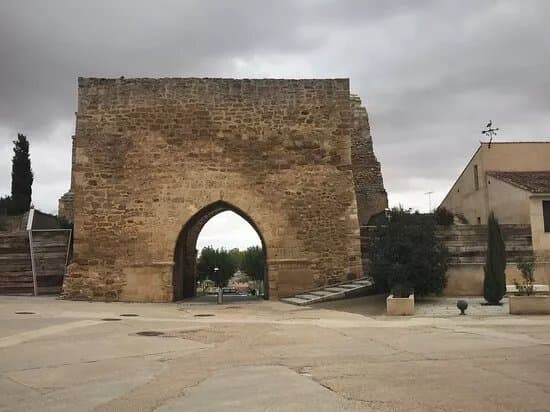 Puerta de San Andres