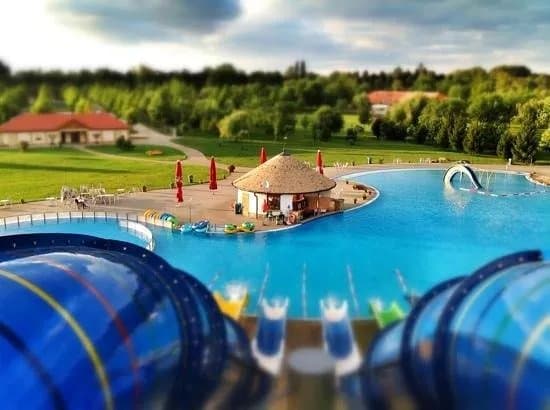 Lipot Thermal Bath and Spa