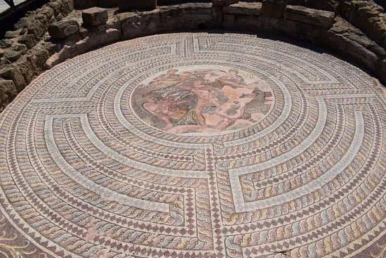 The Villa of Theseus