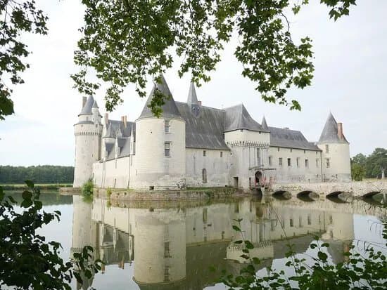Chateau du Plessis-Bourre