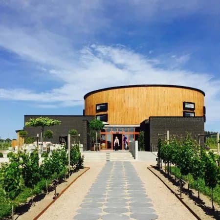 Nordic Sea Winery Showroom vinbar & restaurang