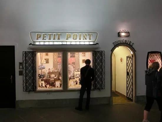 Petit Point Maria Stransky GmbH