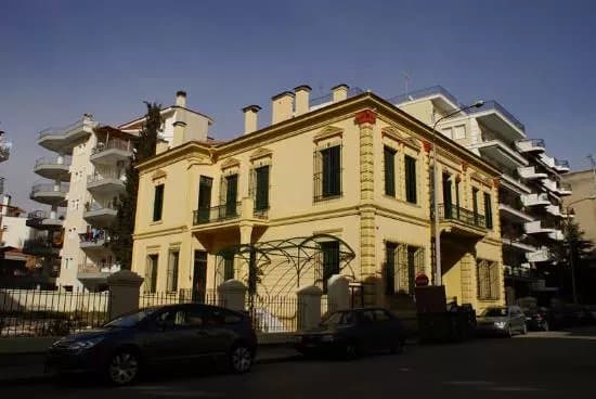 Mansion Staliou