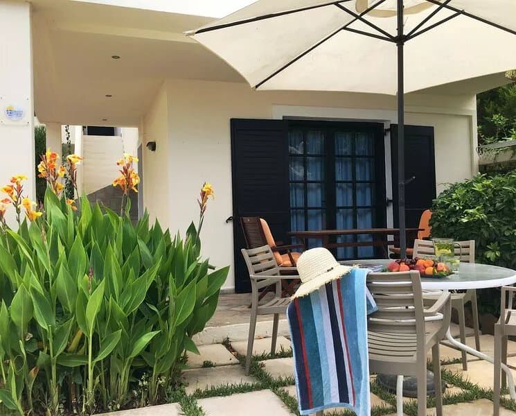 Charming Studio 1-3 persons, 100 meters from the Kokkini Hani sandy beach.