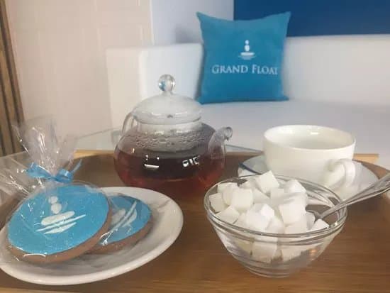 Relax-Studio Grand Float