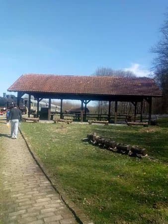 Kulturni Centar Mato Lovrak